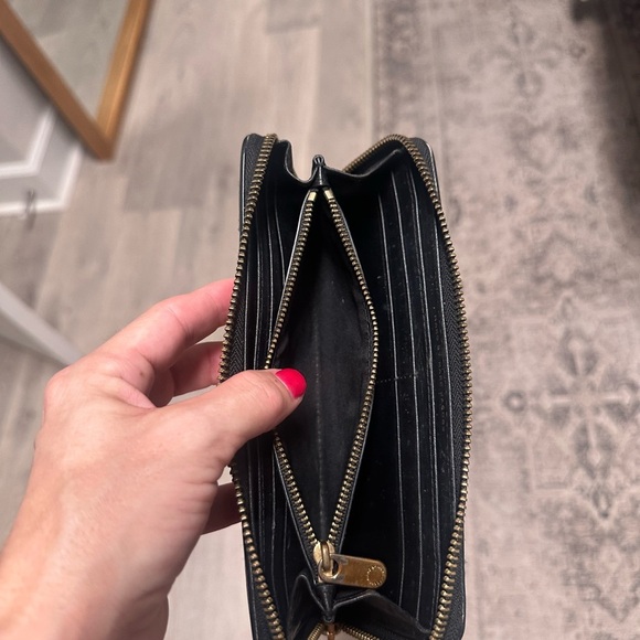 Marc by Marc Jacobs Black Leather Wallet with Gold Accents - Picture 5 of 5